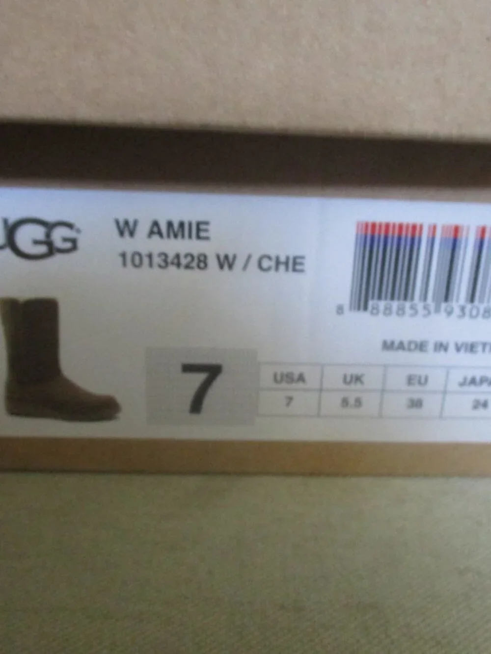 Womans UGG Camel Shearling Lining with an UGG Bag for Each Boot Sz 7 S/N 1013428